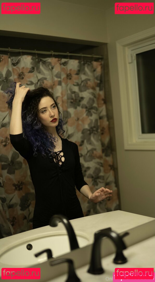 shaxa / supercutie420 Onlyfans Photo Gallery 