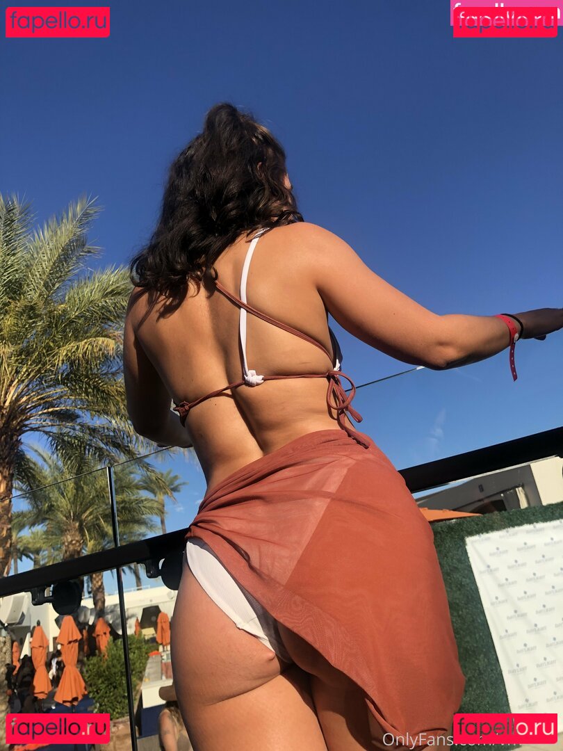 vmaster / vmaster.official Onlyfans Photo Gallery 