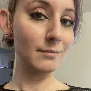 peachesisastonedfruit2 Onlyfans Photo Gallery 