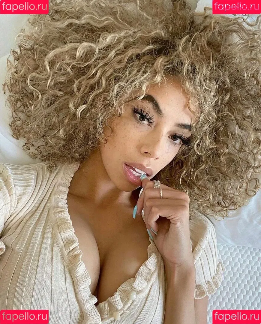Alysse Joyner Onlyfans Photo Gallery 