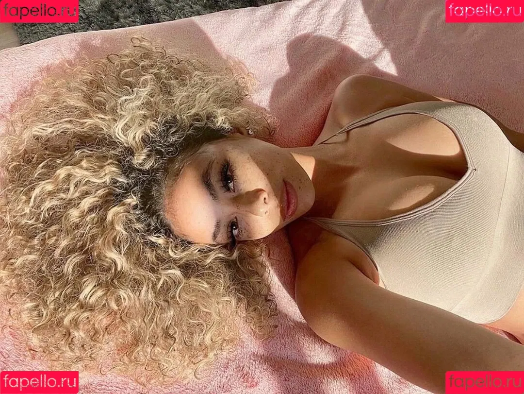 Alysse Joyner Onlyfans Photo Gallery 