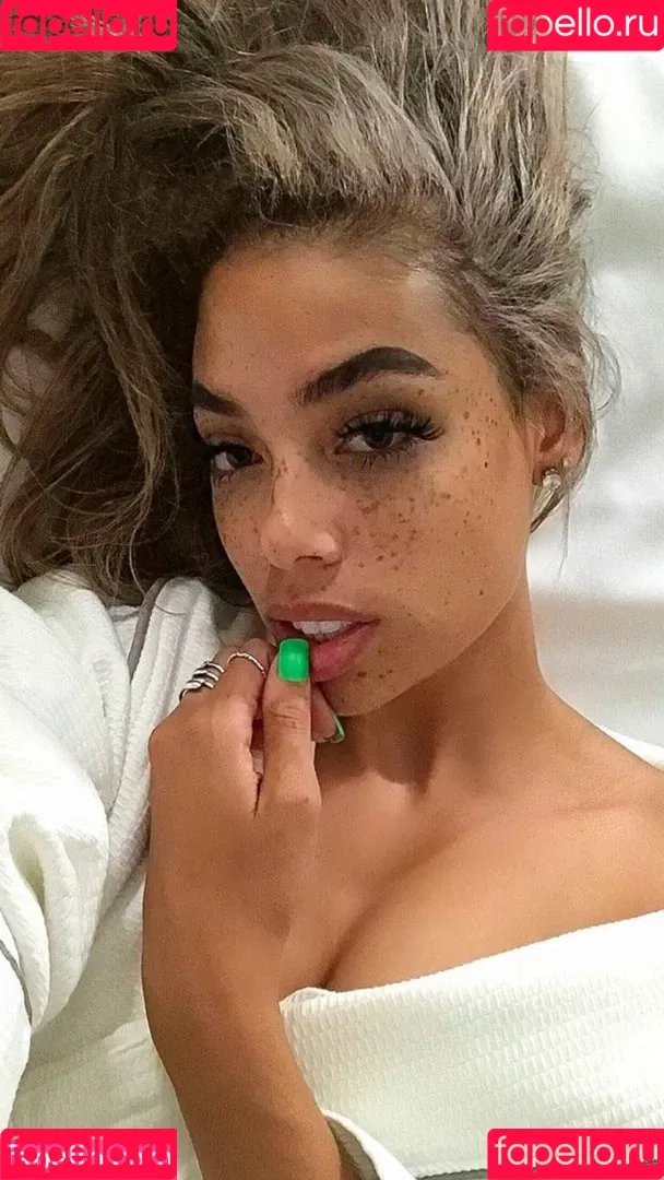 Alysse Joyner Onlyfans Photo Gallery 