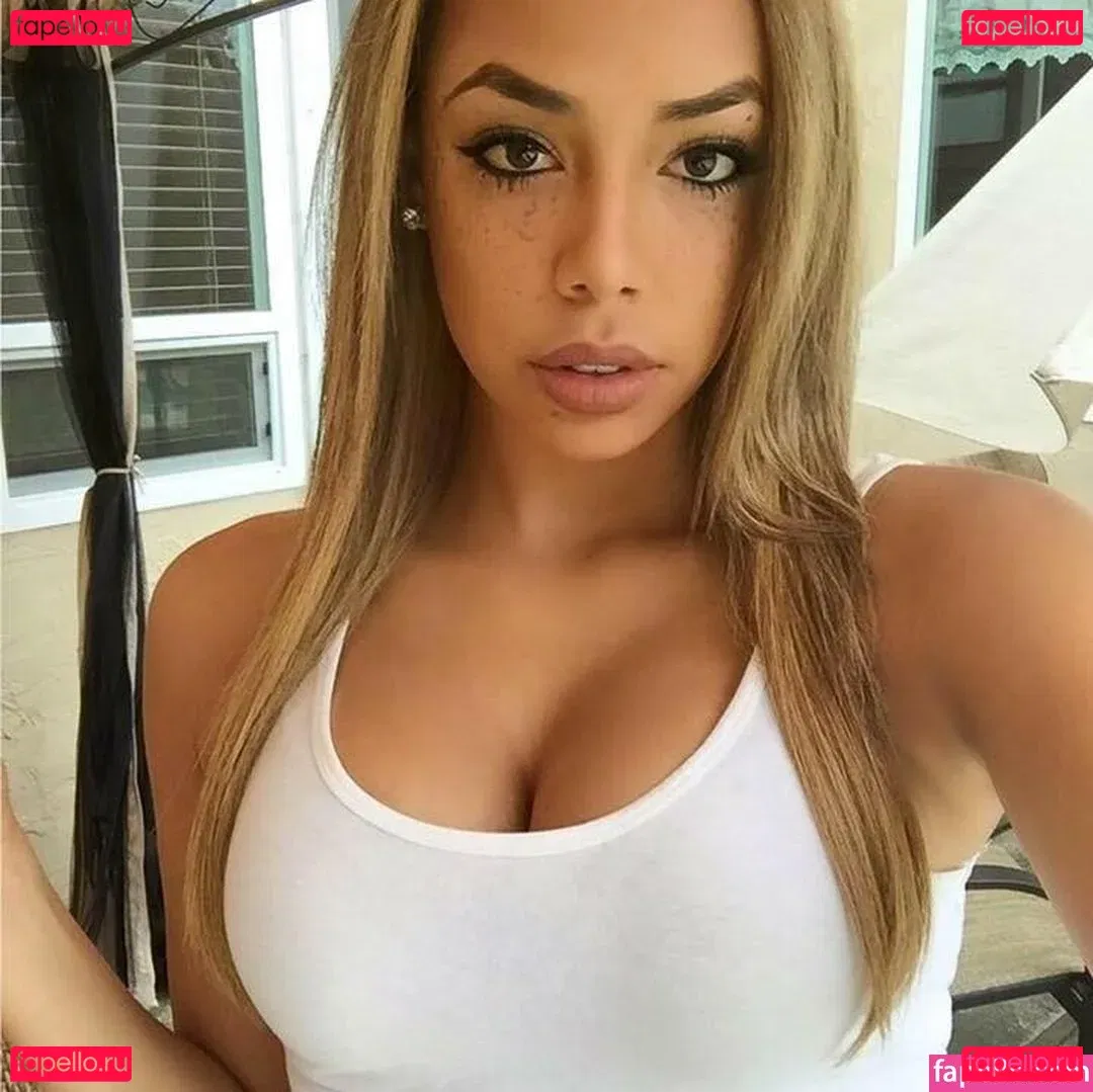 Alysse Joyner Onlyfans Photo Gallery 