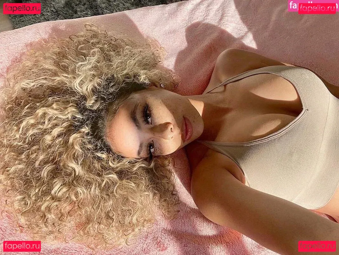 Alysse Joyner Onlyfans Photo Gallery 