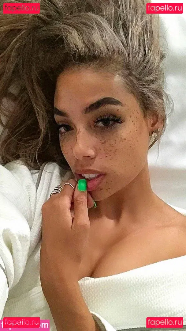 Alysse Joyner Onlyfans Photo Gallery 