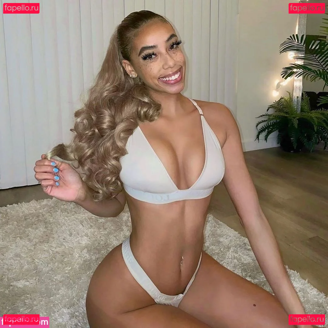 Alysse Joyner Onlyfans Photo Gallery 