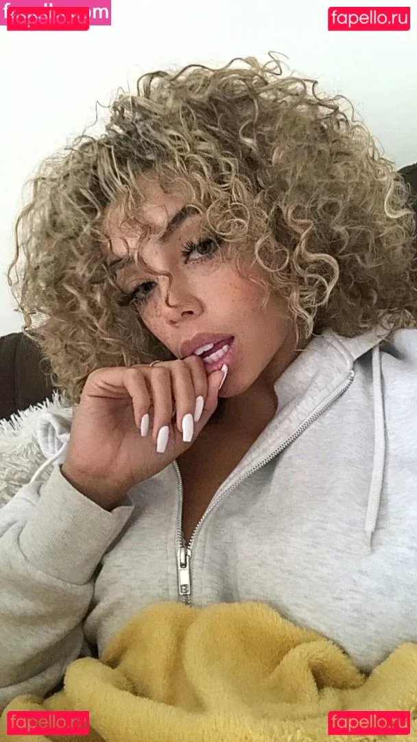 Alysse Joyner Onlyfans Photo Gallery 