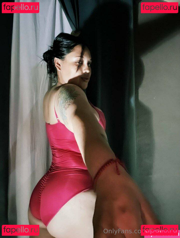 flatonight / flattiight Onlyfans Photo Gallery 