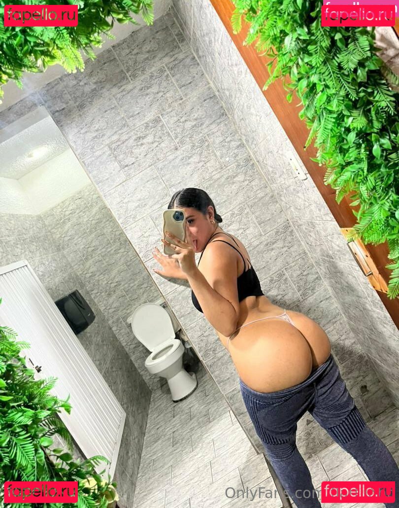 flatonight / flattiight Onlyfans Photo Gallery 