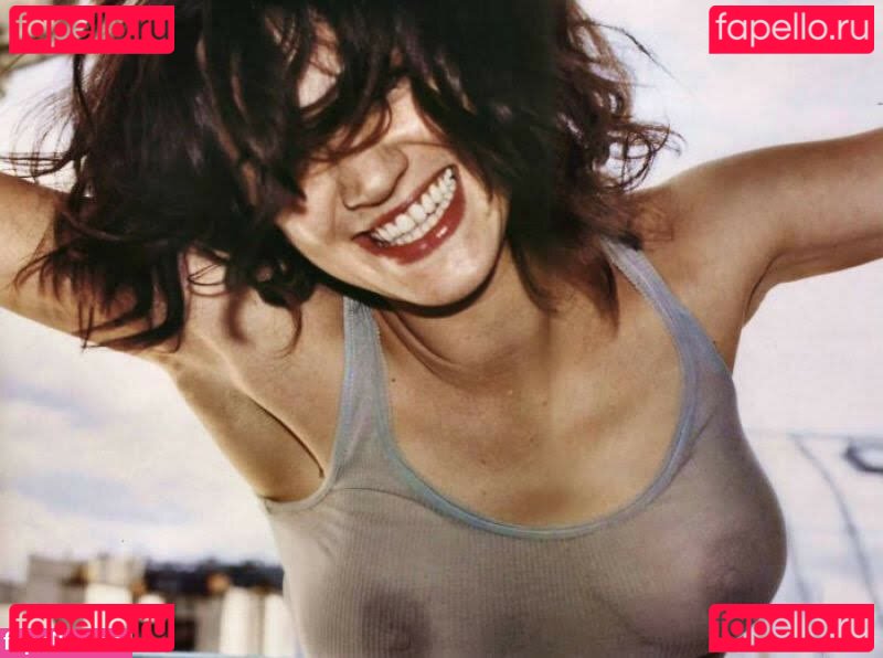 Asia Argento / asiaargento Onlyfans Photo Gallery 