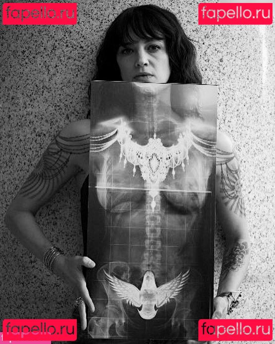 Asia Argento / asiaargento Onlyfans Photo Gallery 