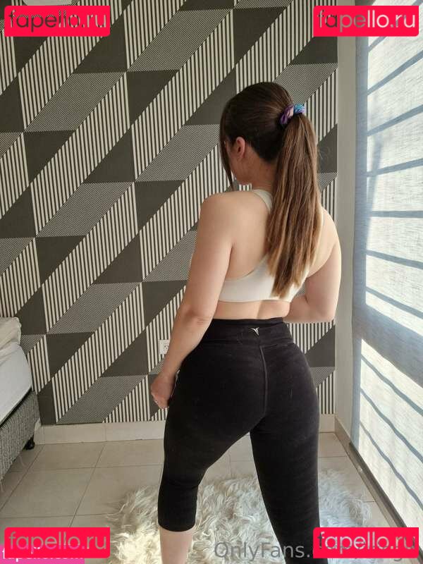 IrisgoneW / bustyprincess777 / irisgonewild / irisgw Onlyfans Photo Gallery 