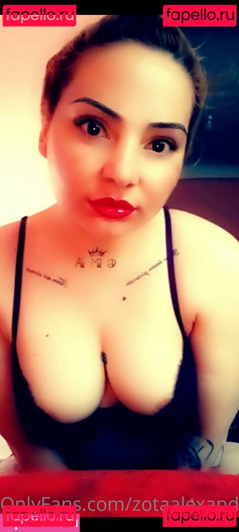 zotaalexandra Onlyfans Photo Gallery 