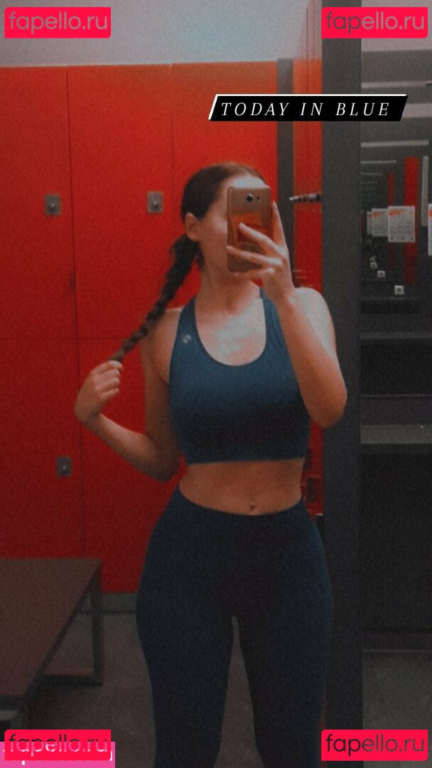 yourlocal3girl Onlyfans Photo Gallery 