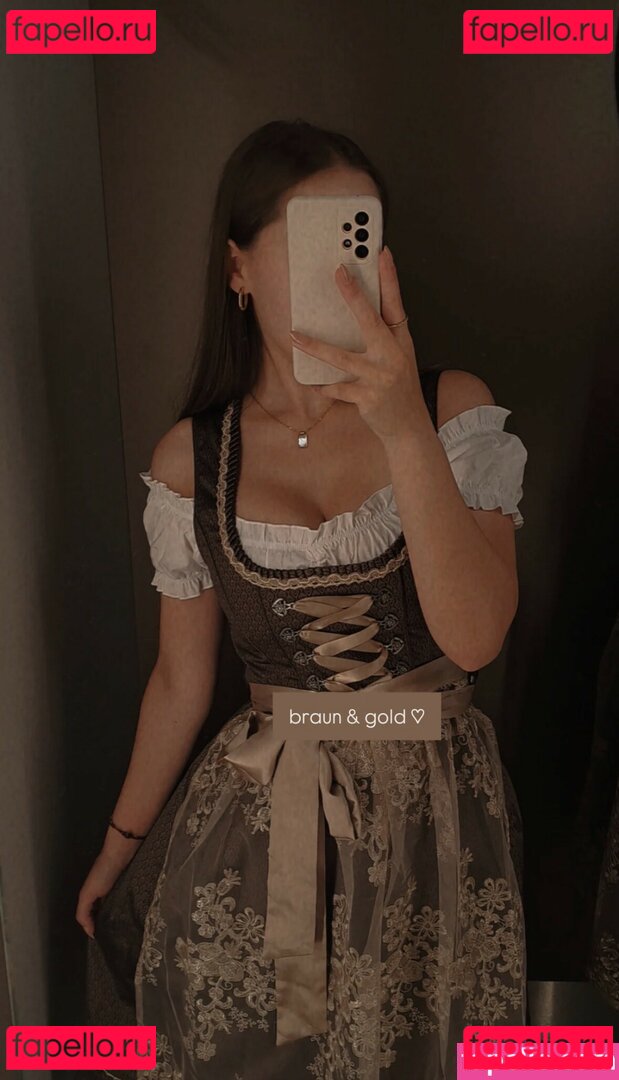 yourlocal3girl Onlyfans Photo Gallery 