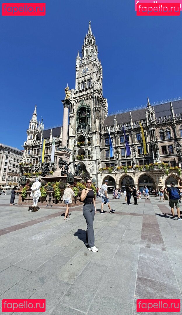 yourlocal3girl Onlyfans Photo Gallery 