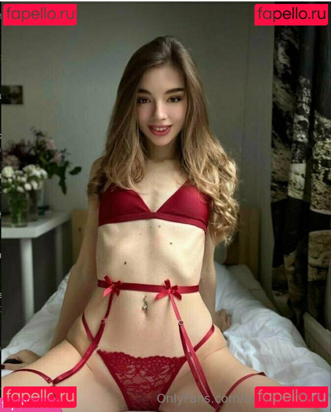 beatrice_carti Onlyfans Photo Gallery 