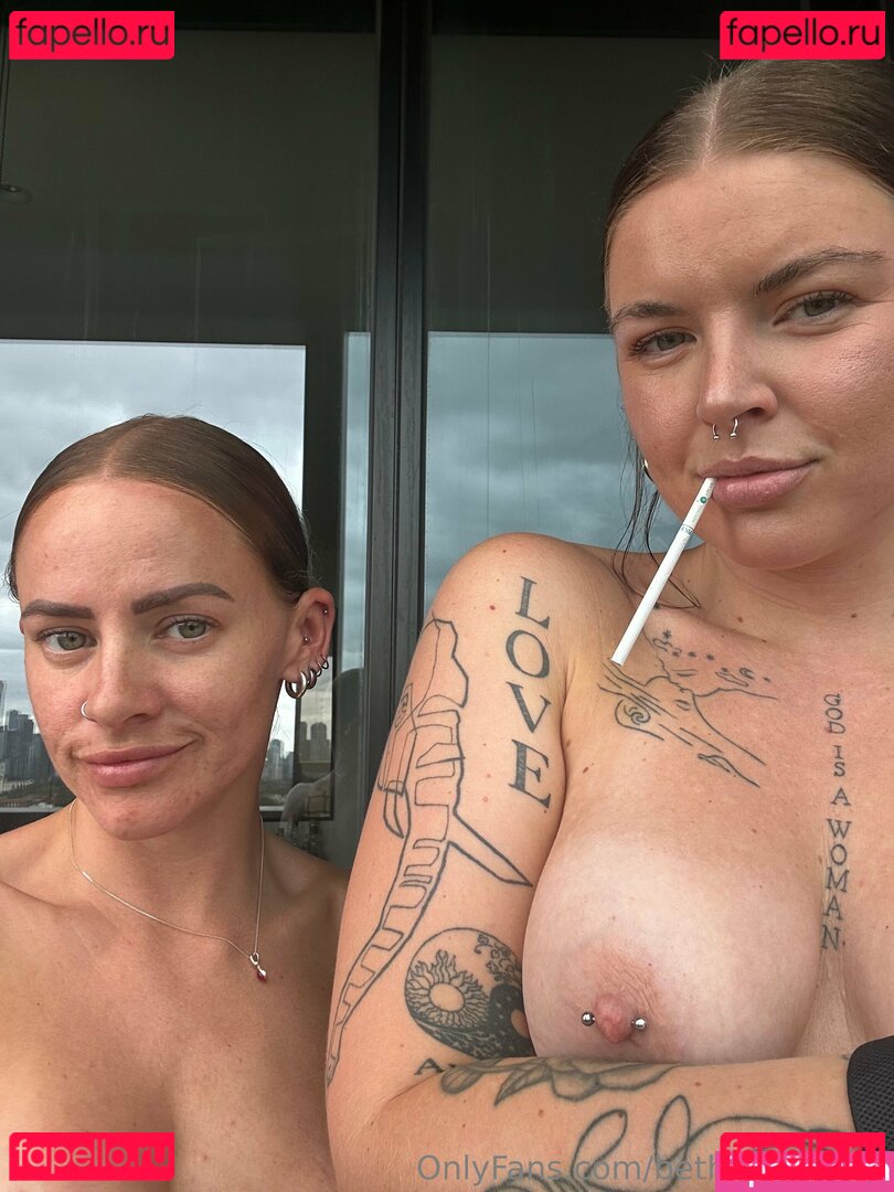 Beth spiby / bethany_spiby / bethspiby_ Onlyfans Photo Gallery 