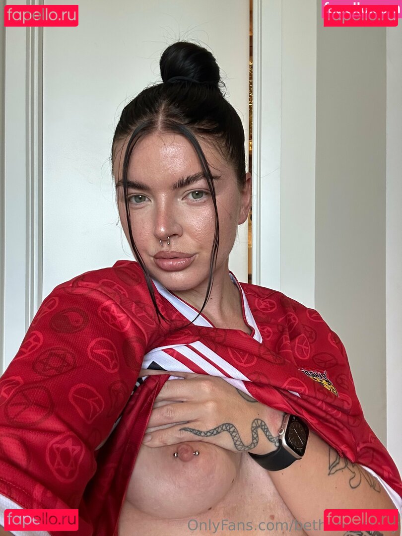 Beth spiby / bethany_spiby / bethspiby_ Onlyfans Photo Gallery 