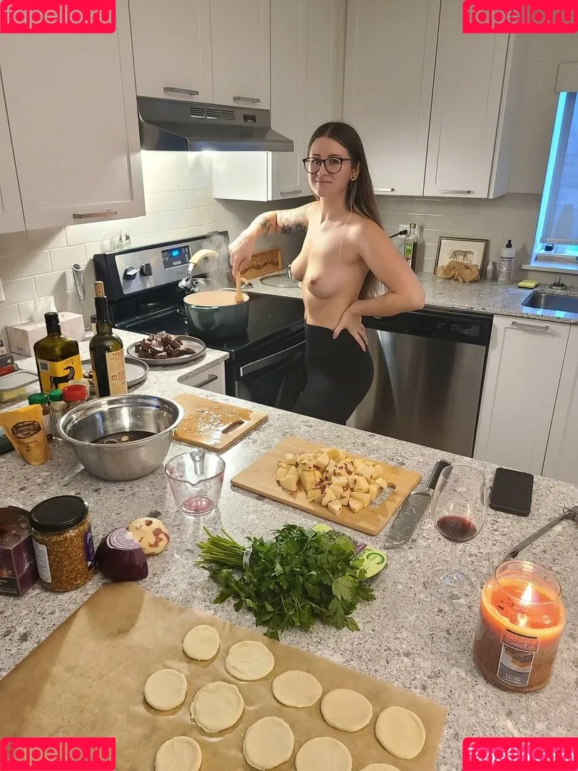 JadeMoon Onlyfans Photo Gallery 