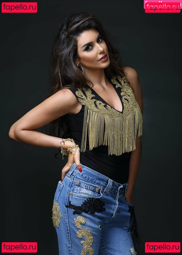 Yasmine Sabri Onlyfans Photo Gallery 