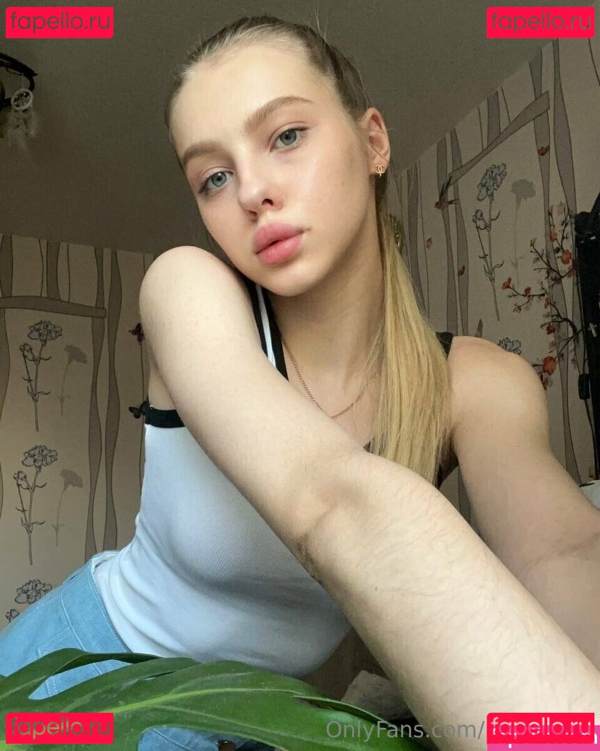 mon_mo_mo_mon / mon_mon Onlyfans Photo Gallery 