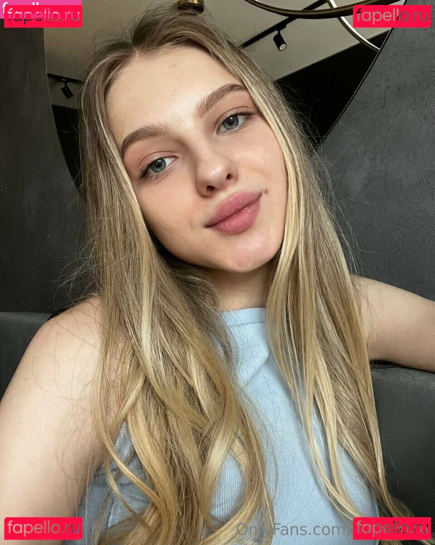 mon_mo_mo_mon / mon_mon Onlyfans Photo Gallery 