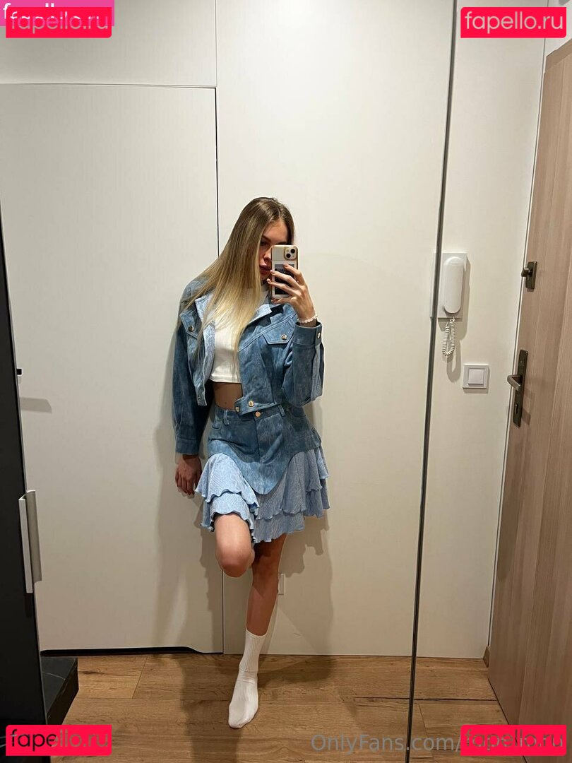 mon_mo_mo_mon / mon_mon Onlyfans Photo Gallery 