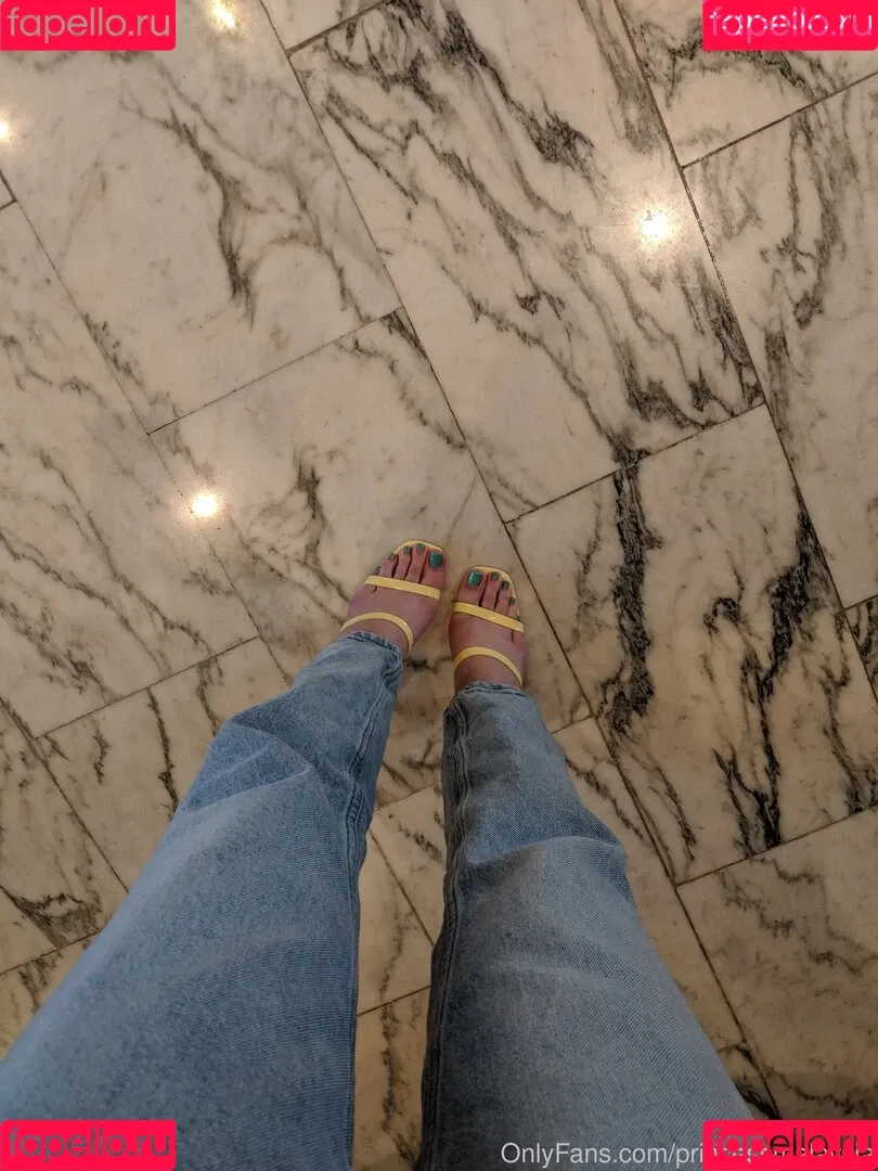 Diana Tarinova Onlyfans Photo Gallery 