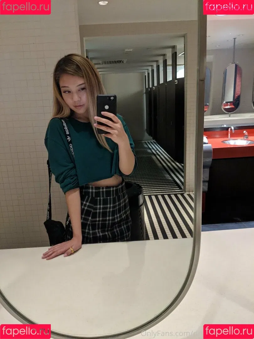 Diana Tarinova Onlyfans Photo Gallery 