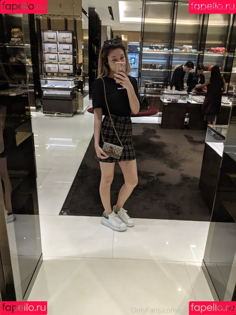 Diana Tarinova Onlyfans Photo Gallery 