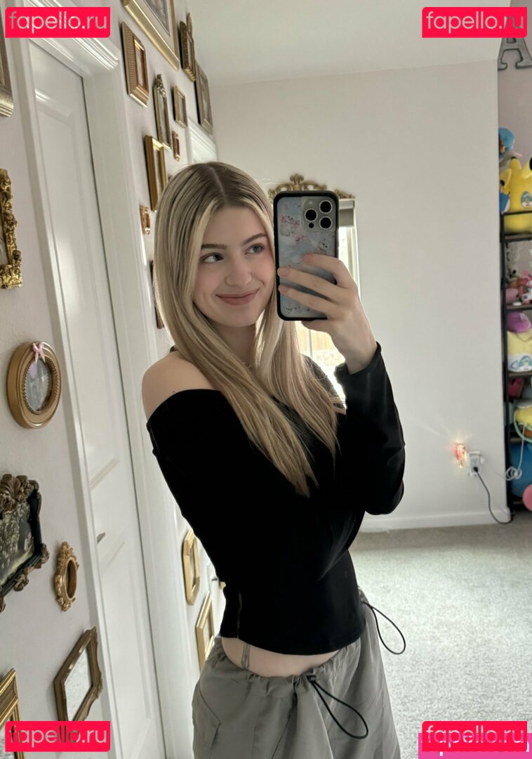 brennamckenna / mckennabull Onlyfans Photo Gallery 