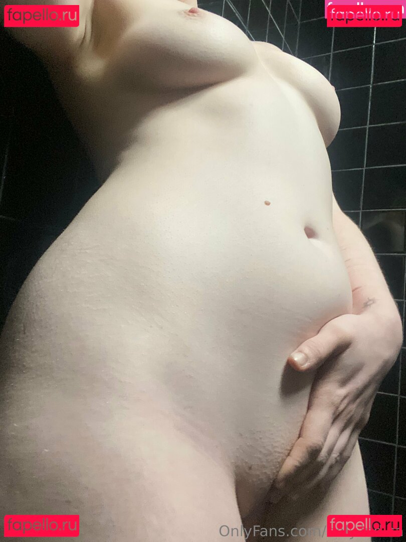 holy.indica Onlyfans Photo Gallery 