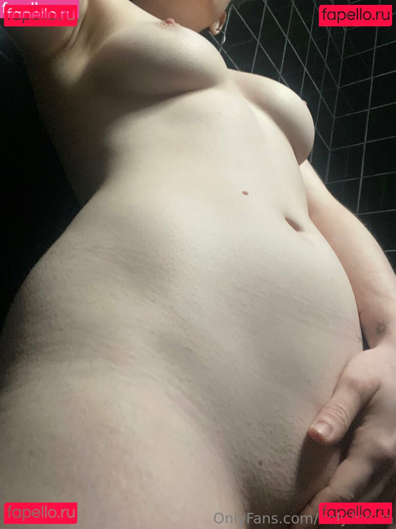 holy.indica Onlyfans Photo Gallery 