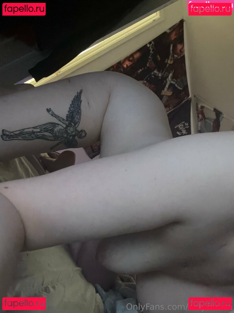 holy.indica Onlyfans Photo Gallery 