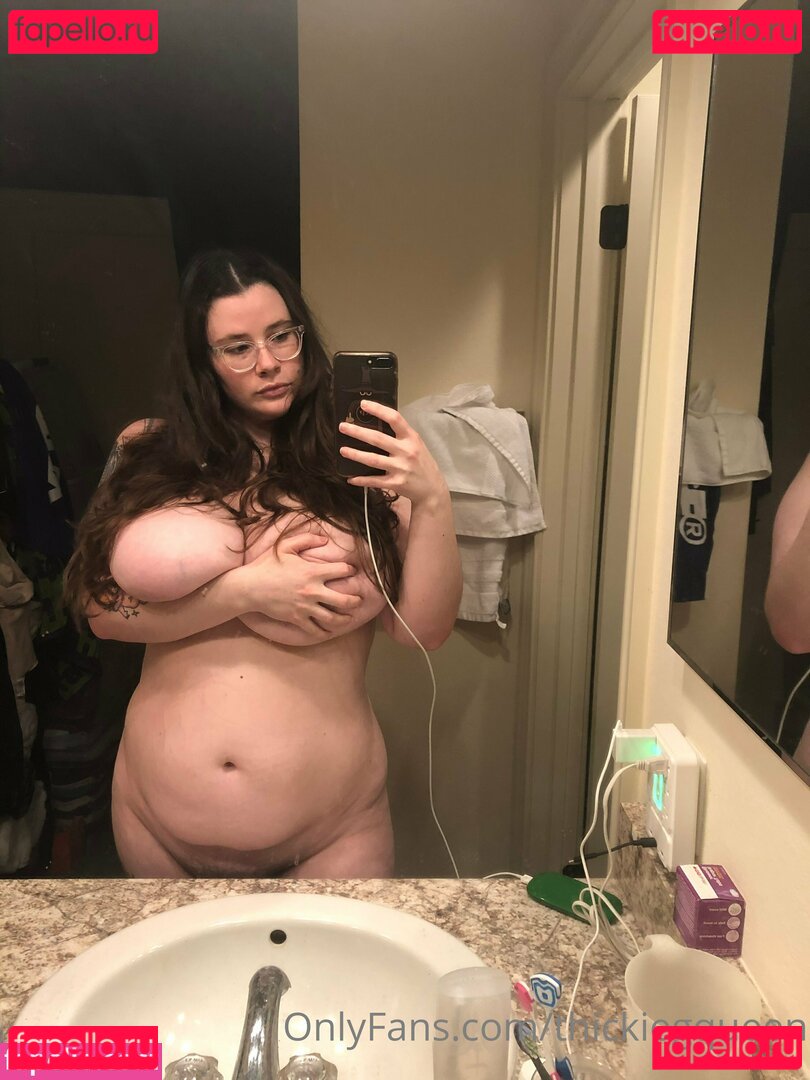 thickiegqueen / yvnxg.queen Onlyfans Photo Gallery 