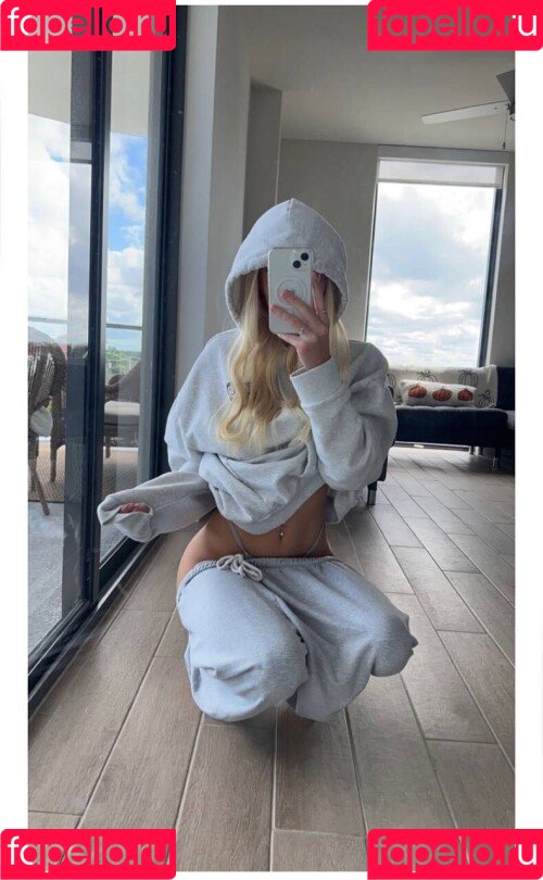 kaylavoid Onlyfans Photo Gallery 