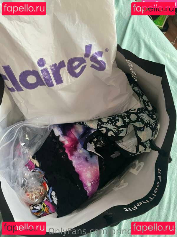 PrincessHarlot7 / princessharryet Onlyfans Photo Gallery 