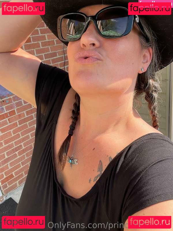 PrincessHarlot7 / princessharryet Onlyfans Photo Gallery 