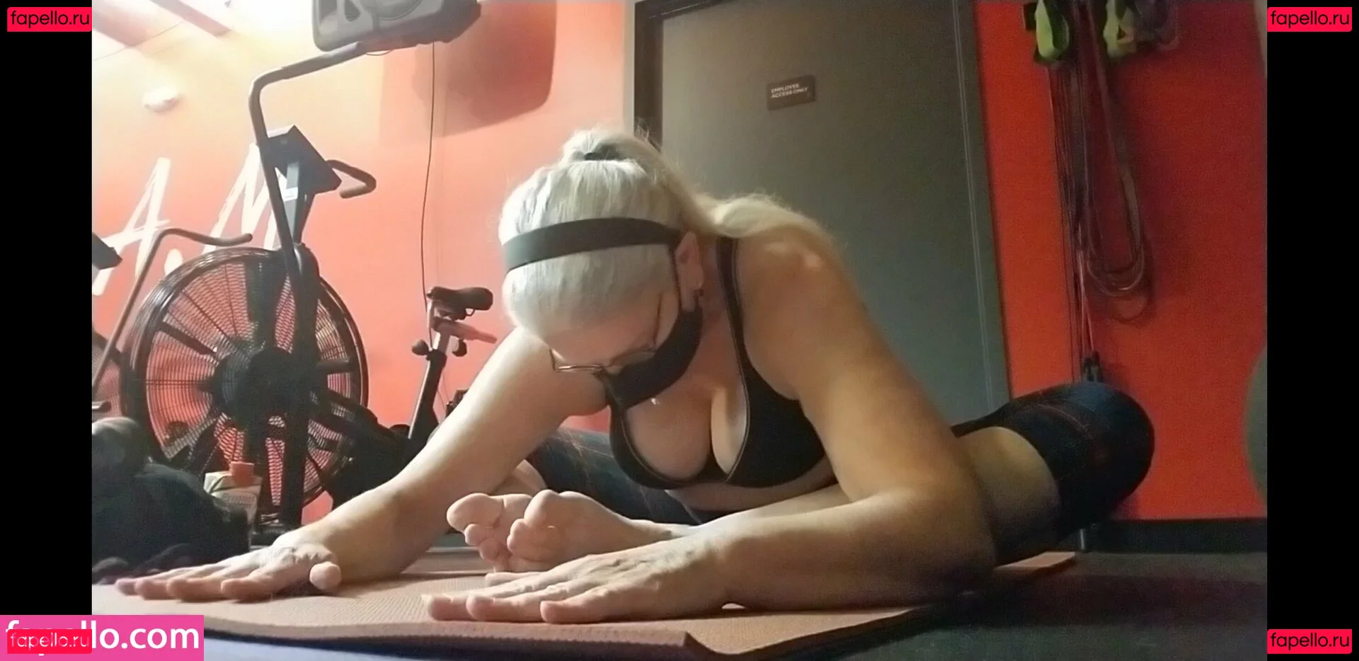 nakedyoganakedyoga Onlyfans Photo Gallery 