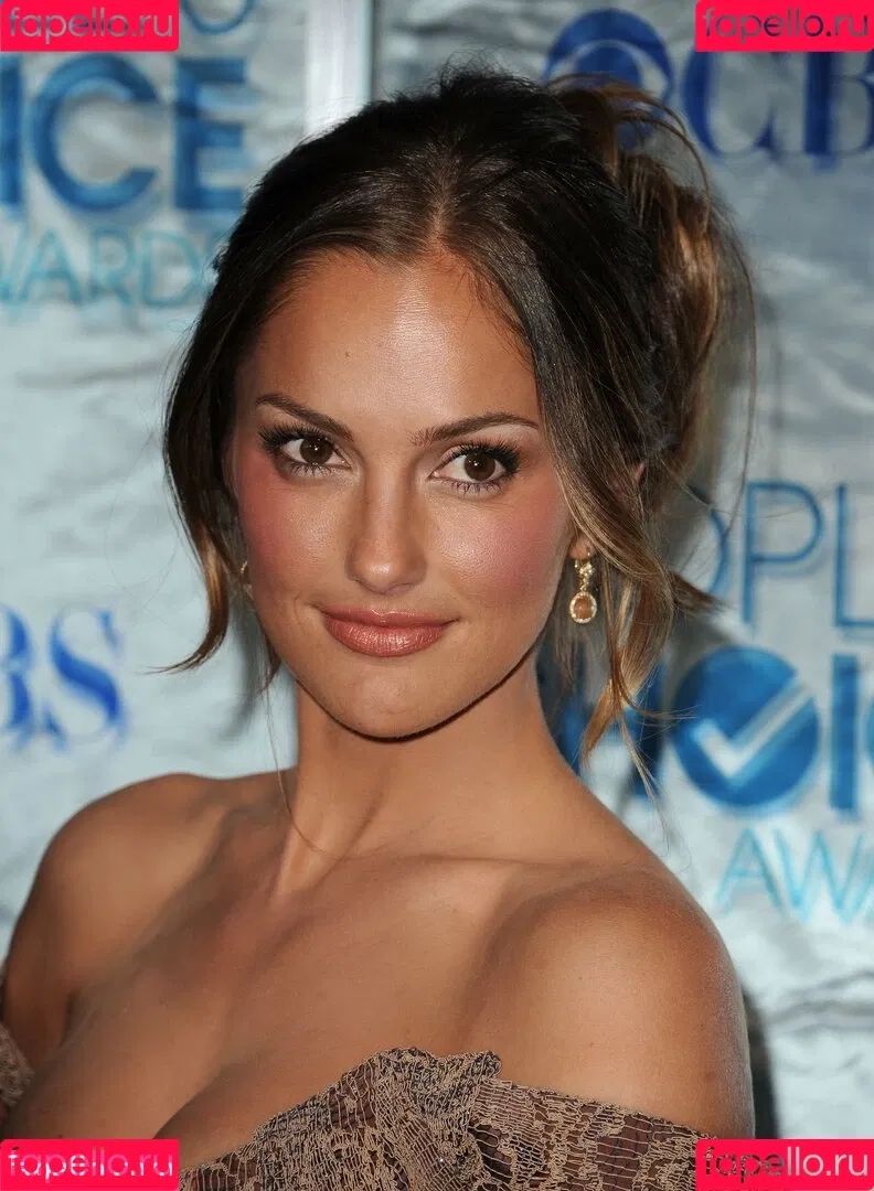Minka Kelly Onlyfans Photo Gallery 