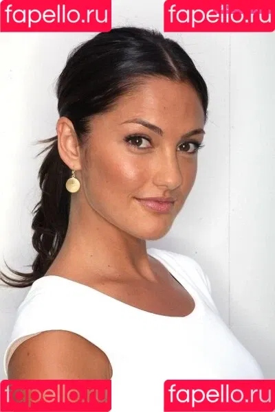 Minka Kelly Onlyfans Photo Gallery 