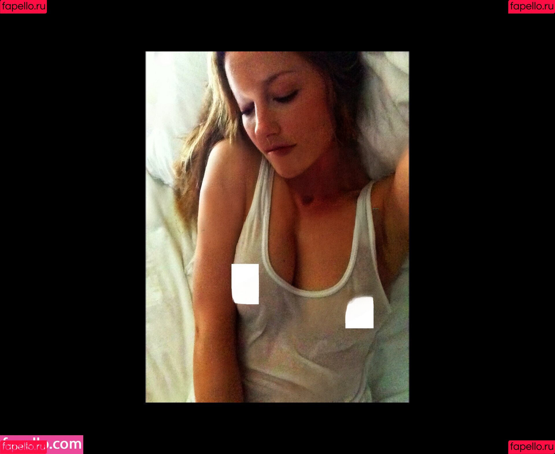 Minka Kelly Onlyfans Photo Gallery 