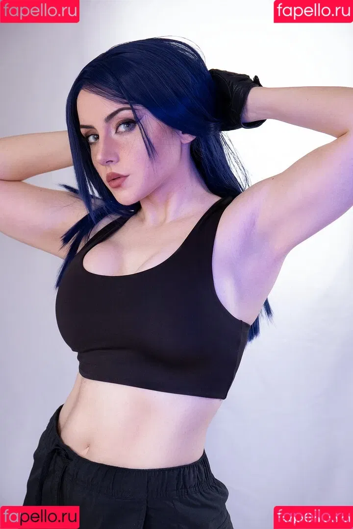 Ezy Summers Cosplay Onlyfans Photo Gallery 