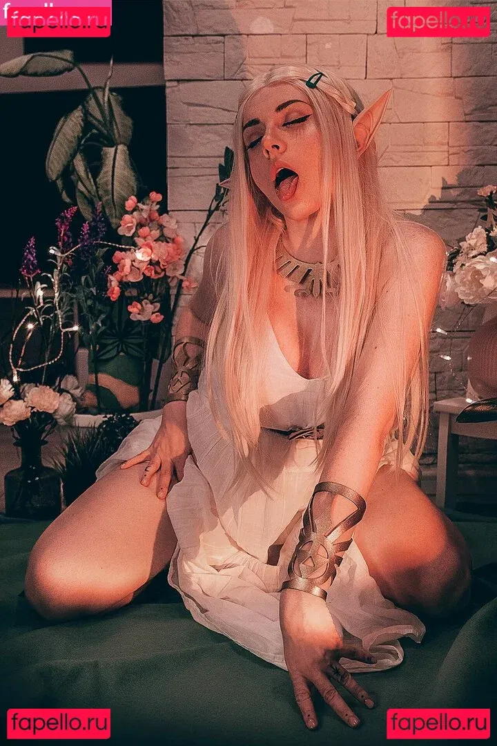 Ezy Summers Cosplay Onlyfans Photo Gallery 