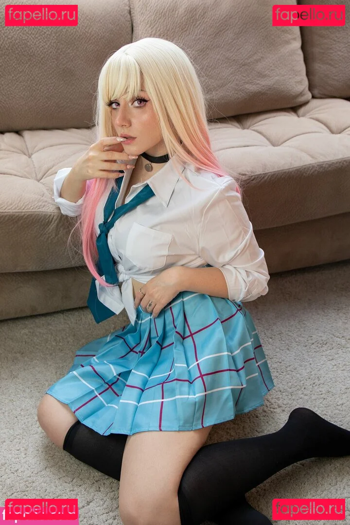 Ezy Summers Cosplay Onlyfans Photo Gallery 