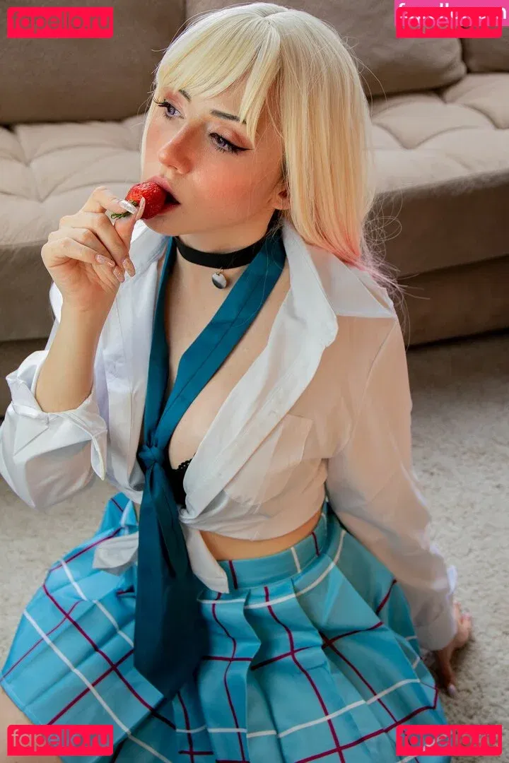 Ezy Summers Cosplay Onlyfans Photo Gallery 