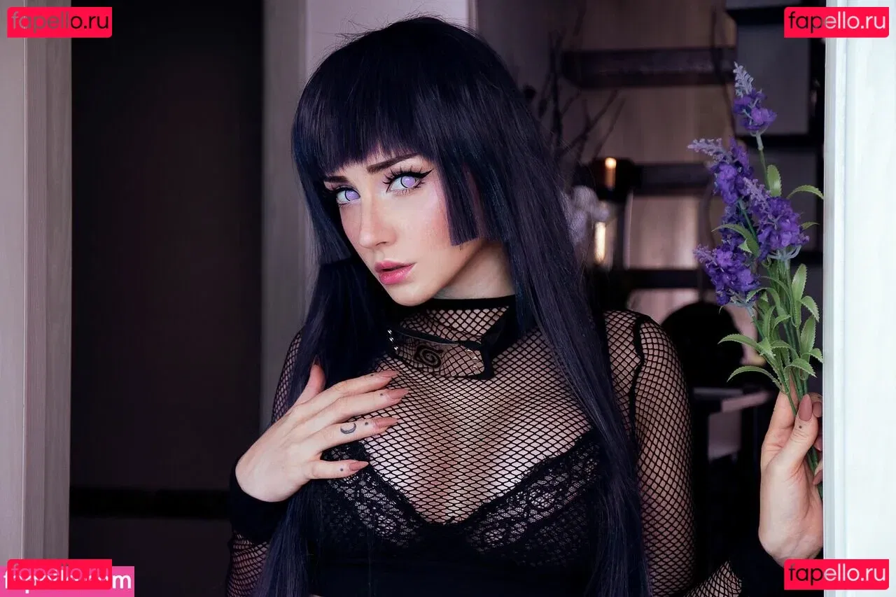 Ezy Summers Cosplay Onlyfans Photo Gallery 