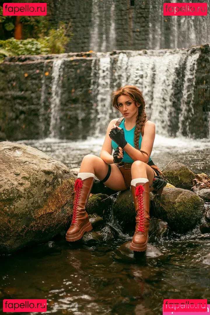 Ezy Summers Cosplay Onlyfans Photo Gallery 