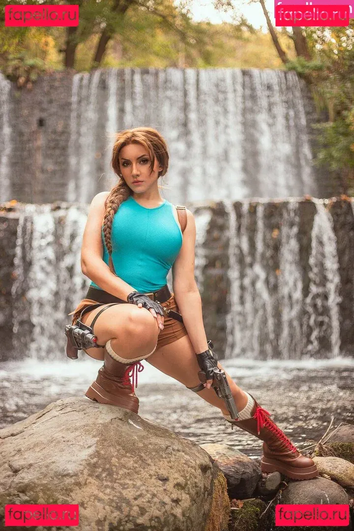 Ezy Summers Cosplay Onlyfans Photo Gallery 